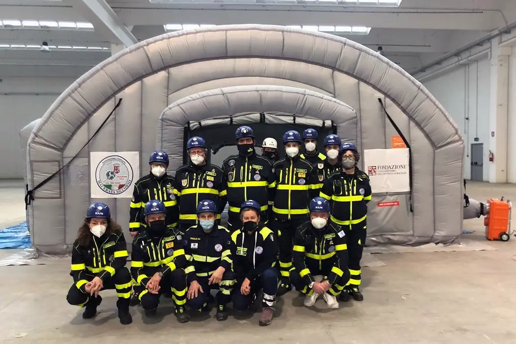 Macerata Soccorso Protezione Civile - Tenda Pneumatica modello Premium foto